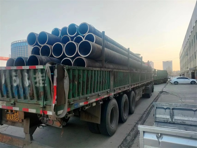 黄山45#结构无缝钢管